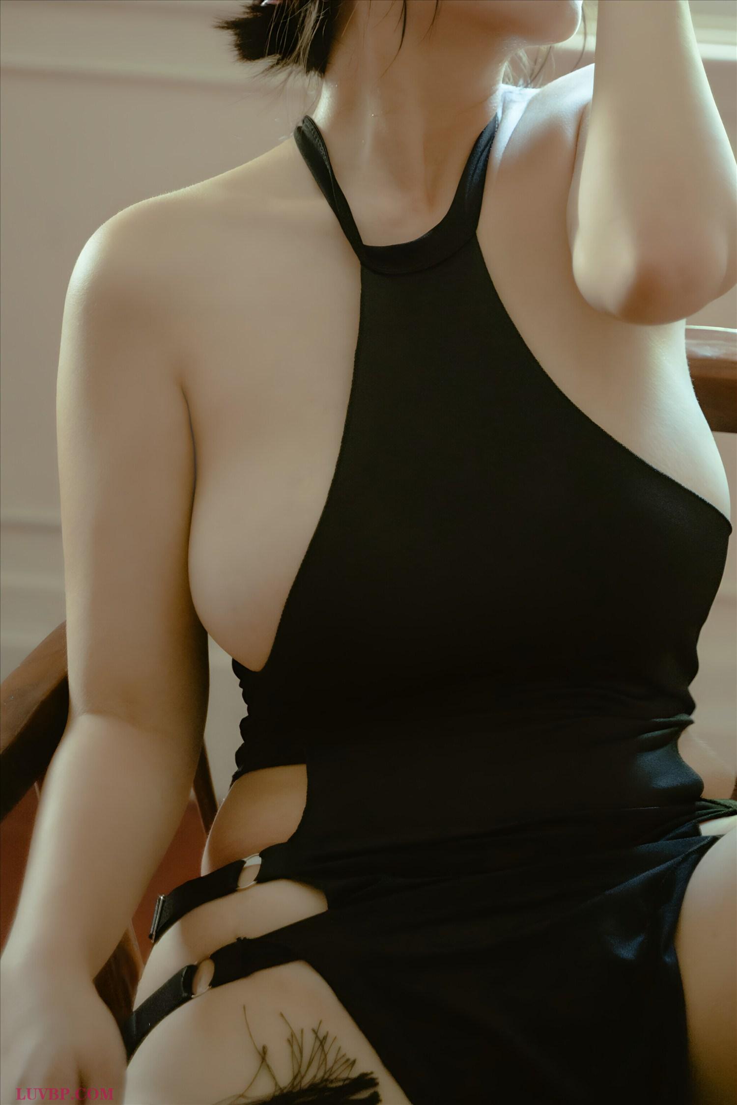 1 (68)