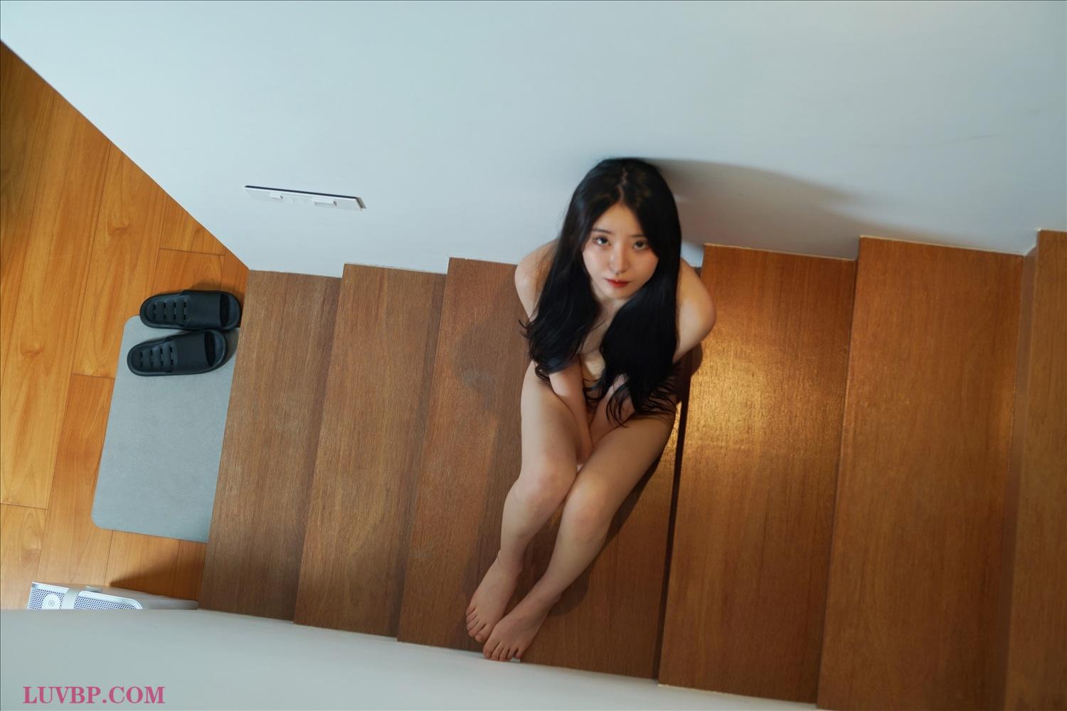 Yeolmu - Banana red micro bikini