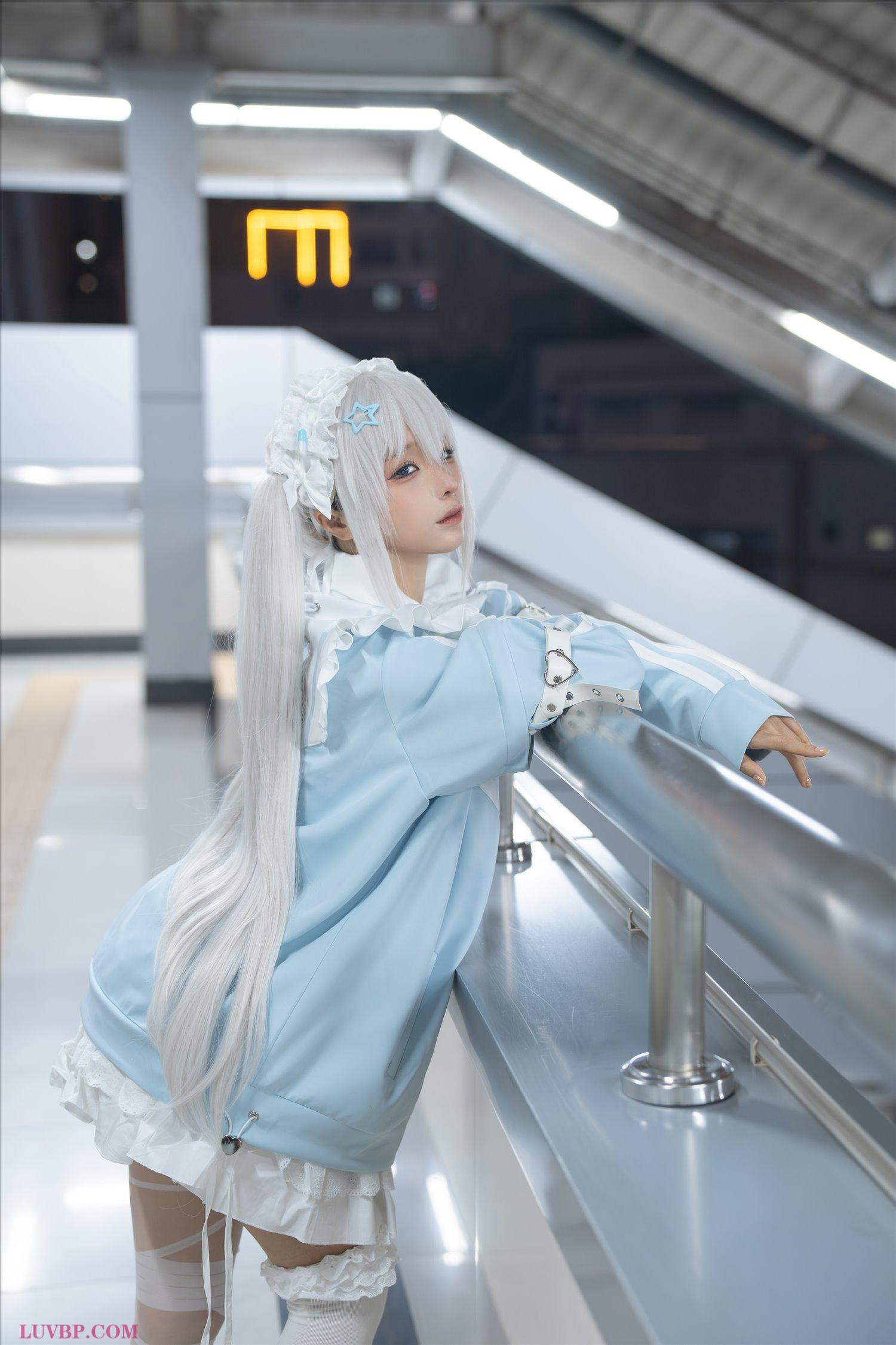 001