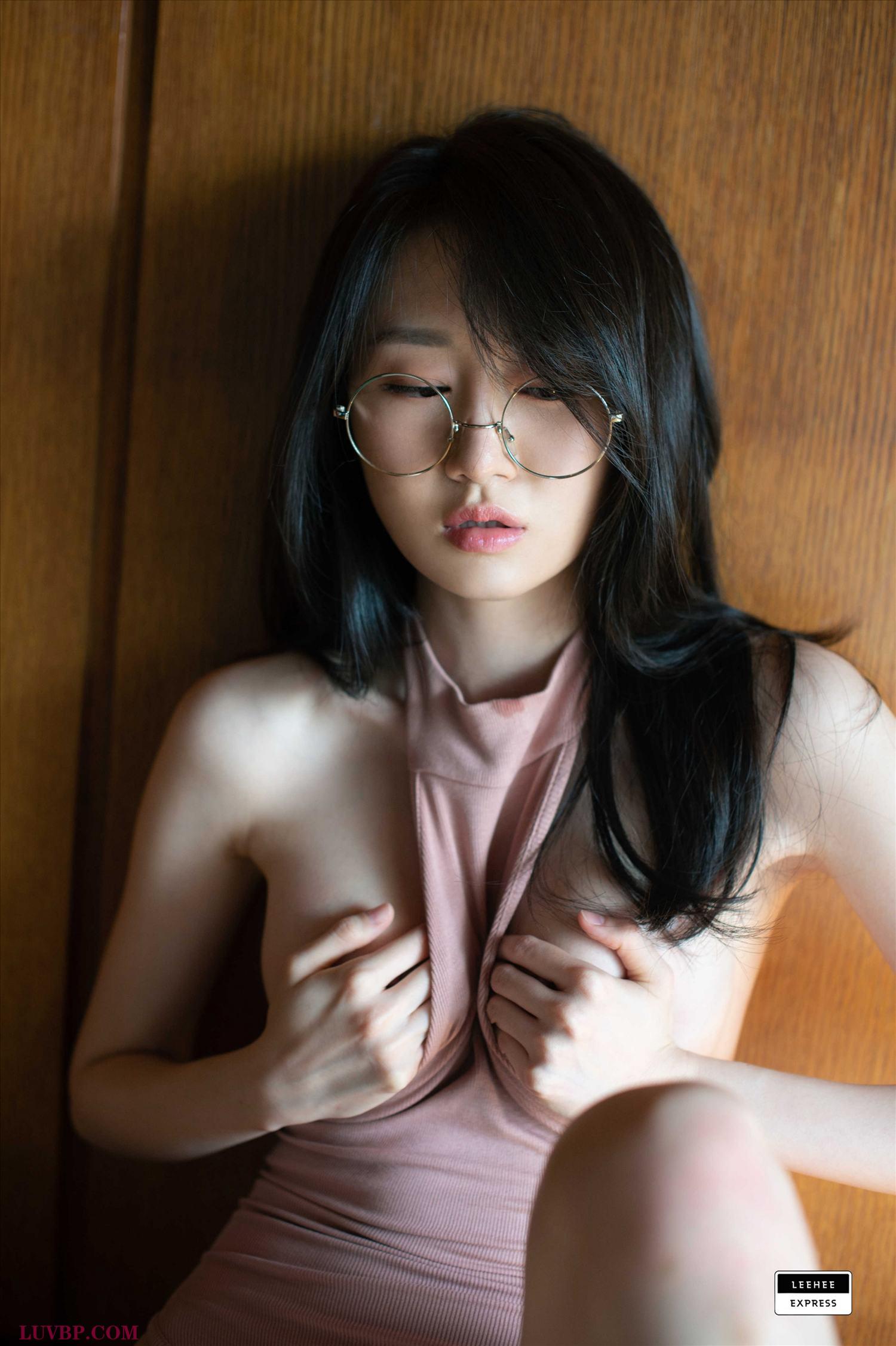 040