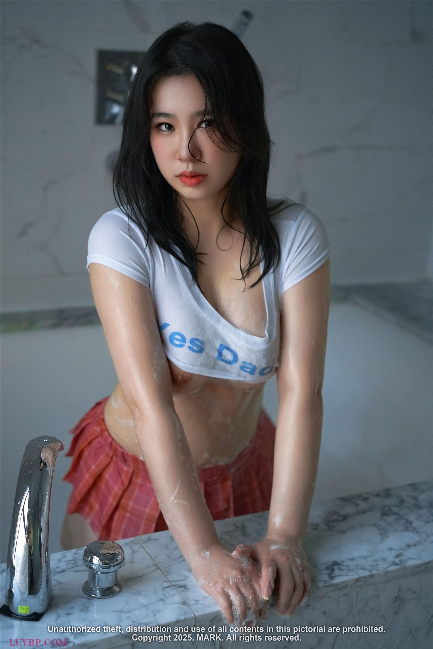 1 (35)