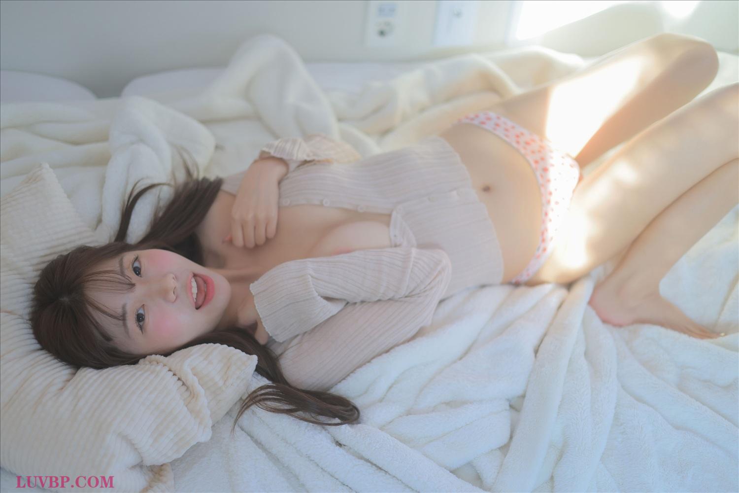 016