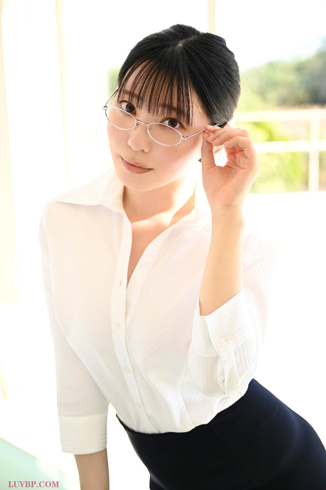 (49)