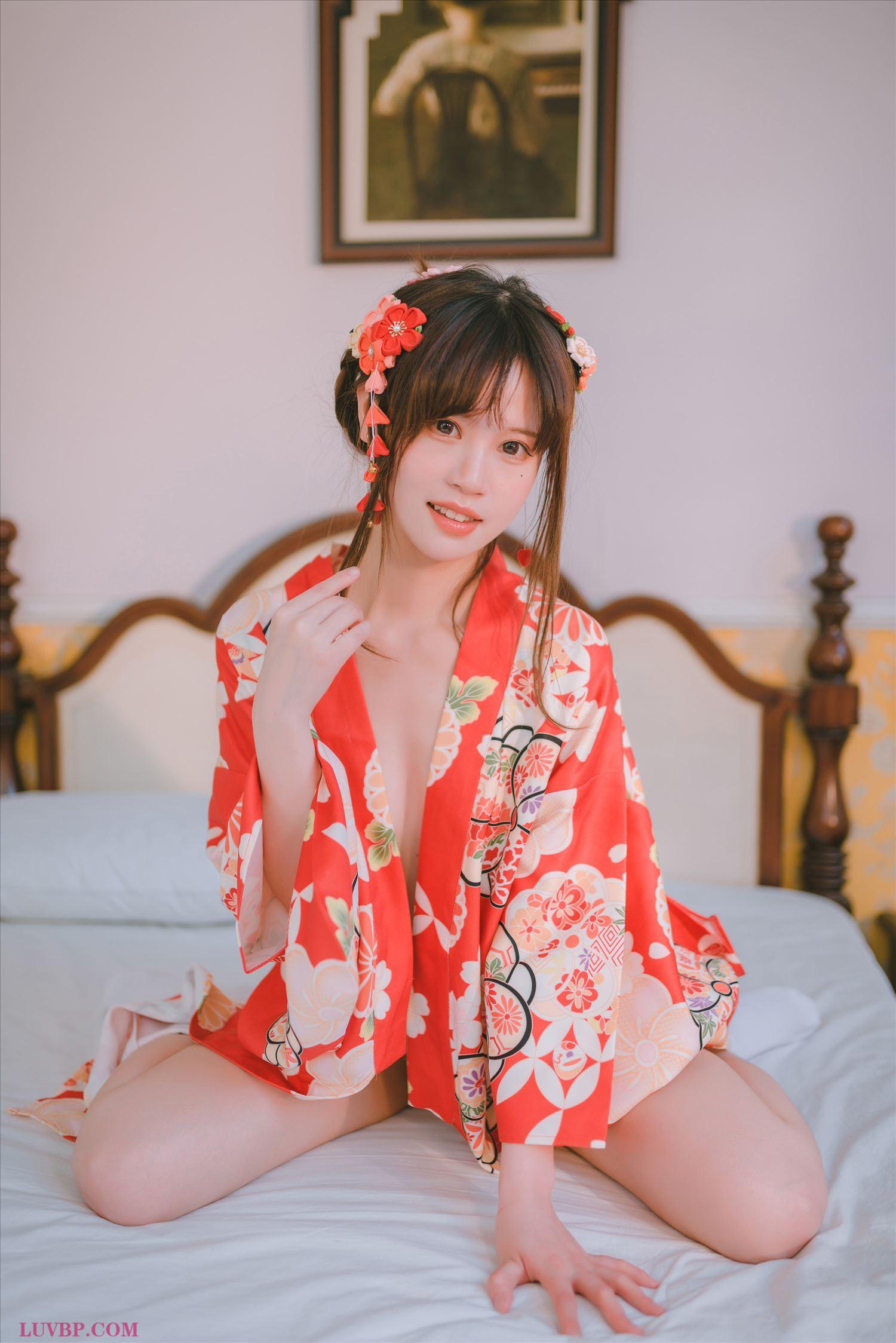 018