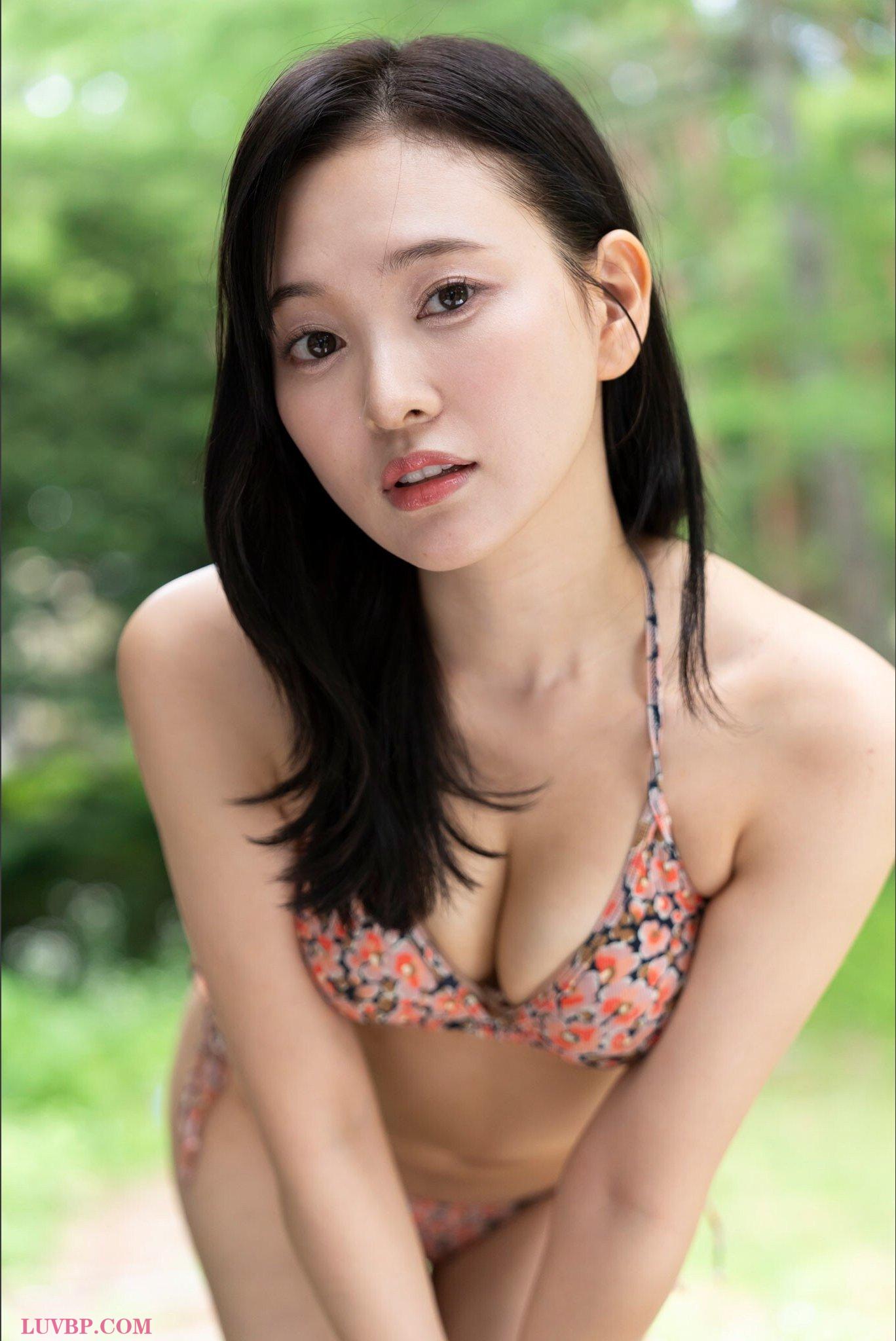 038