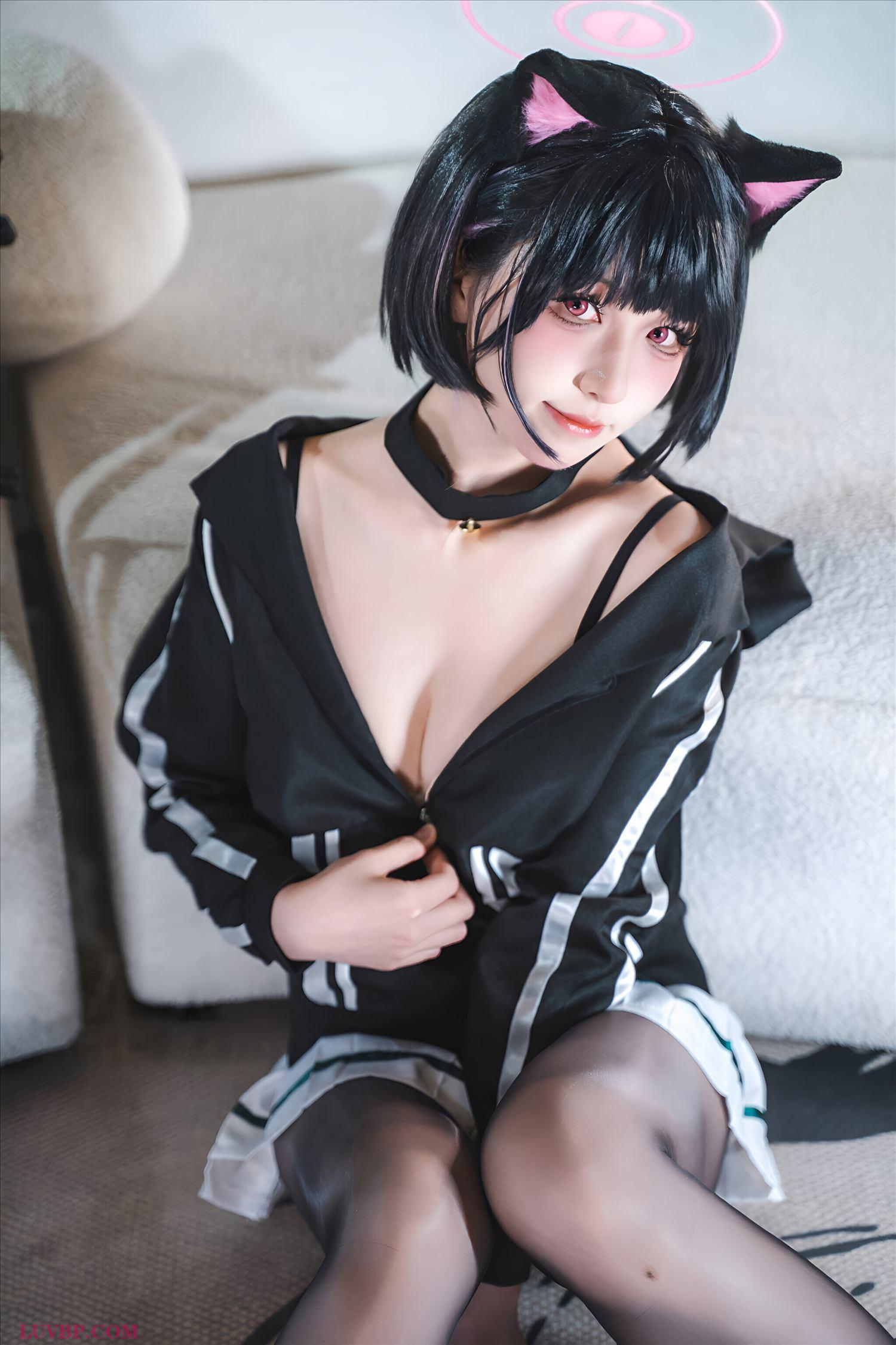 015