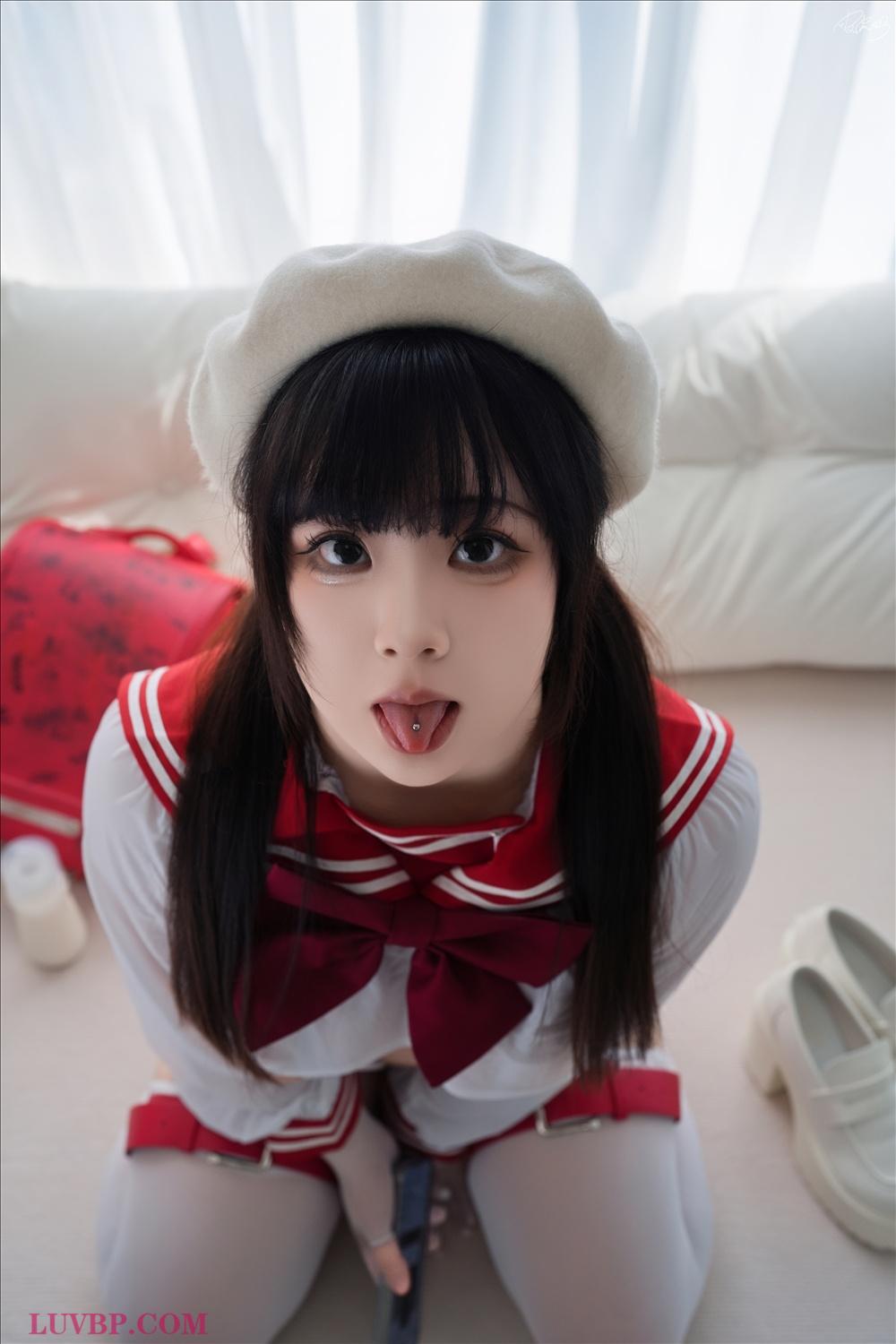 1 (42)