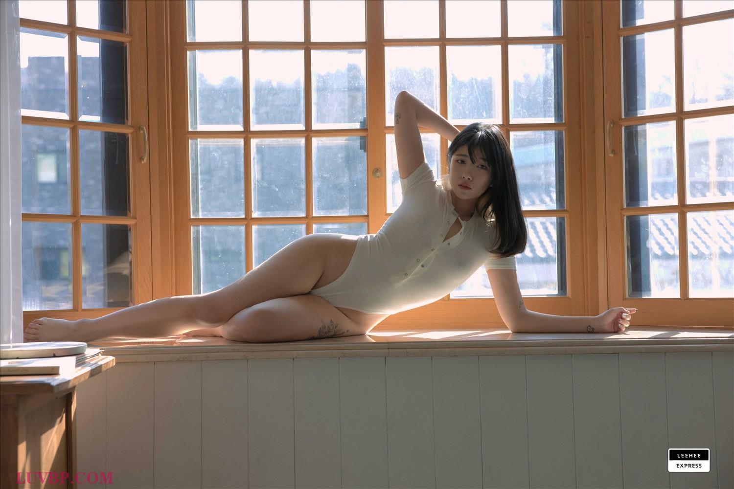 011