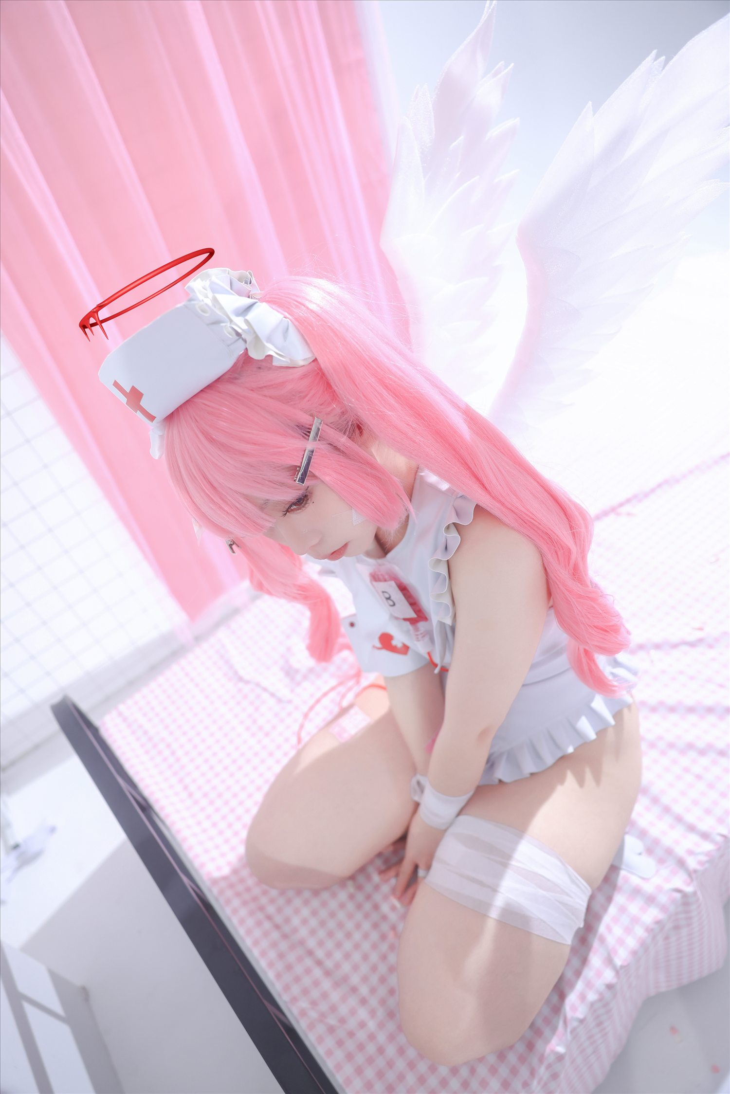 018