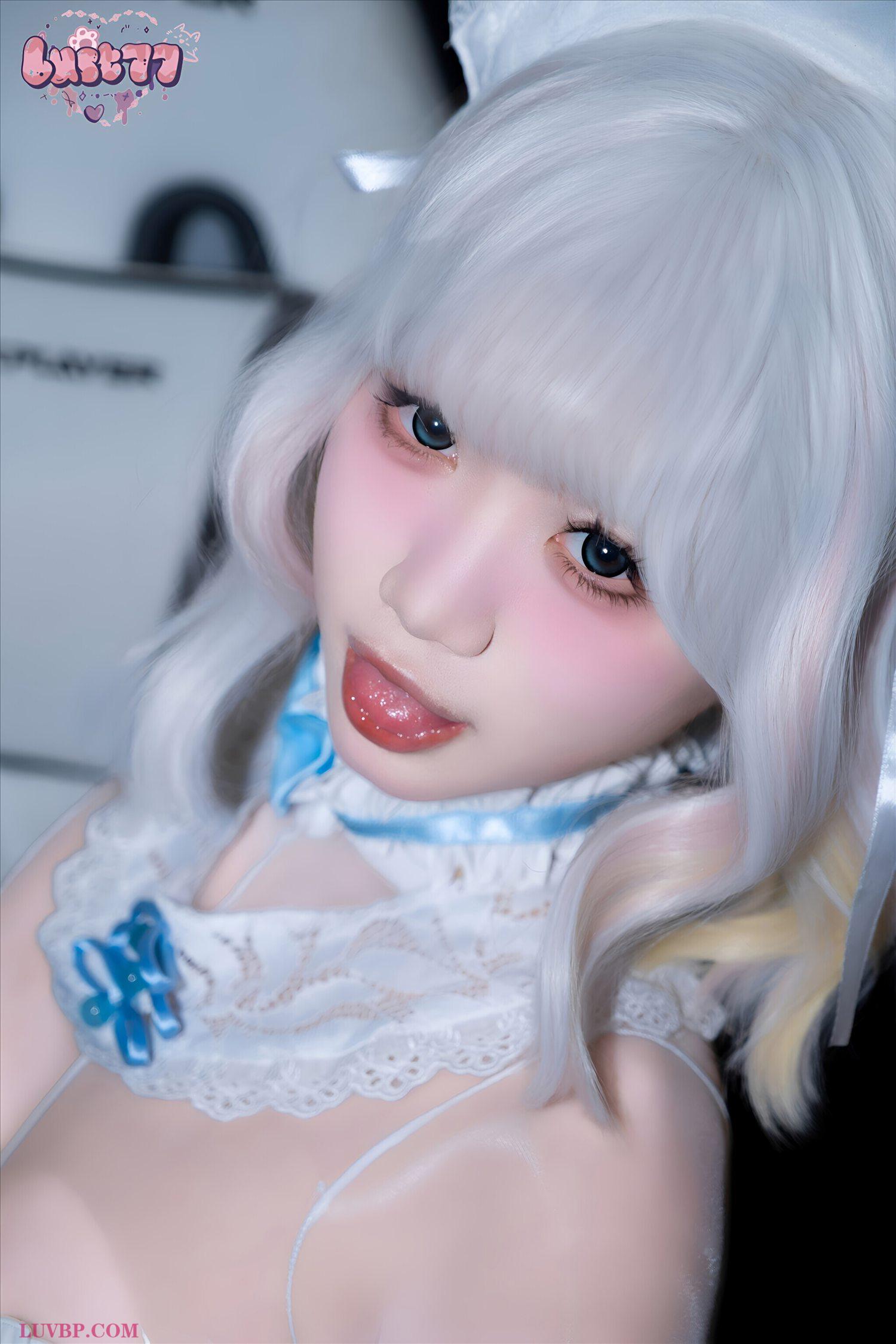 033