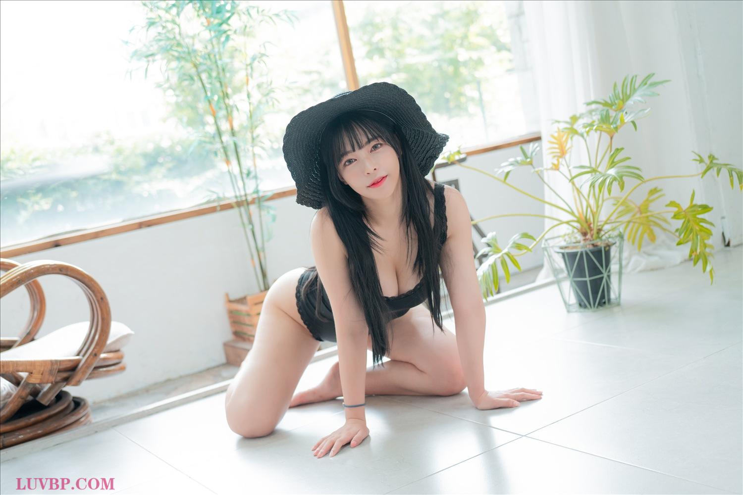 1 (2)
