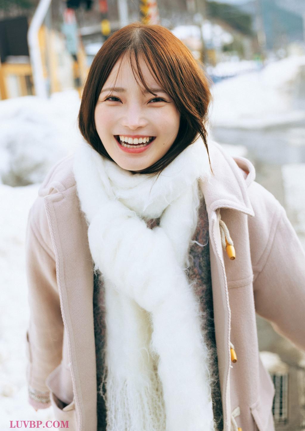 新谷姫加ファースト写真集 「ひめかわいい。」