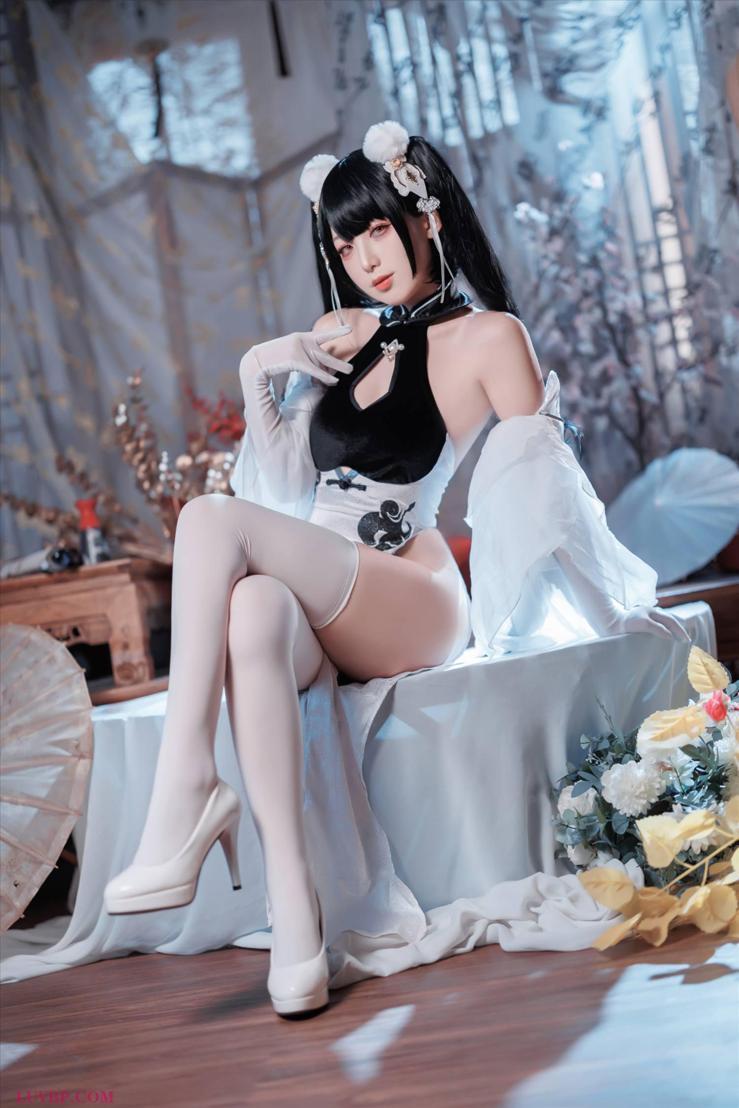 003
