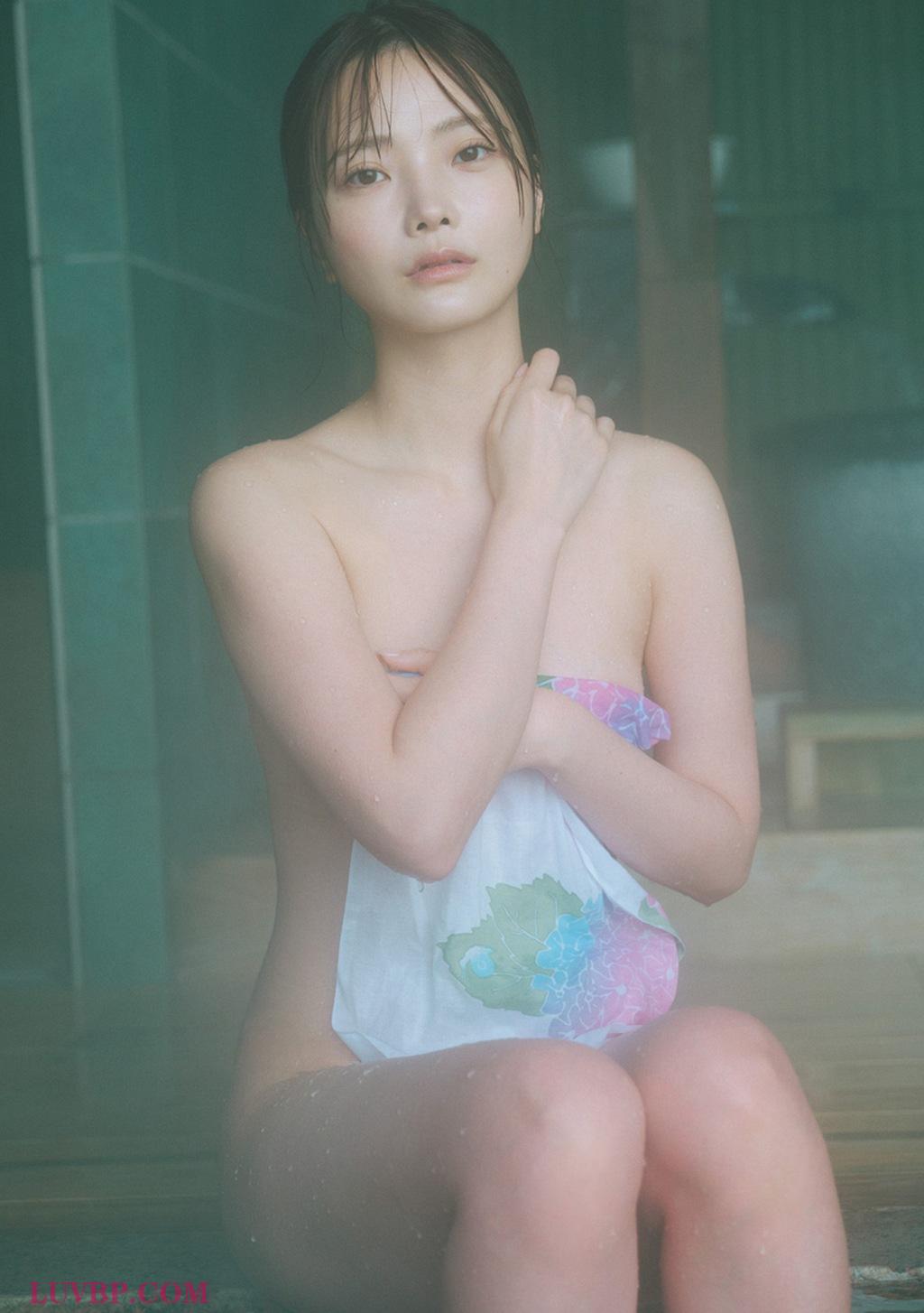 新谷姫加ファースト写真集 「ひめかわいい。」