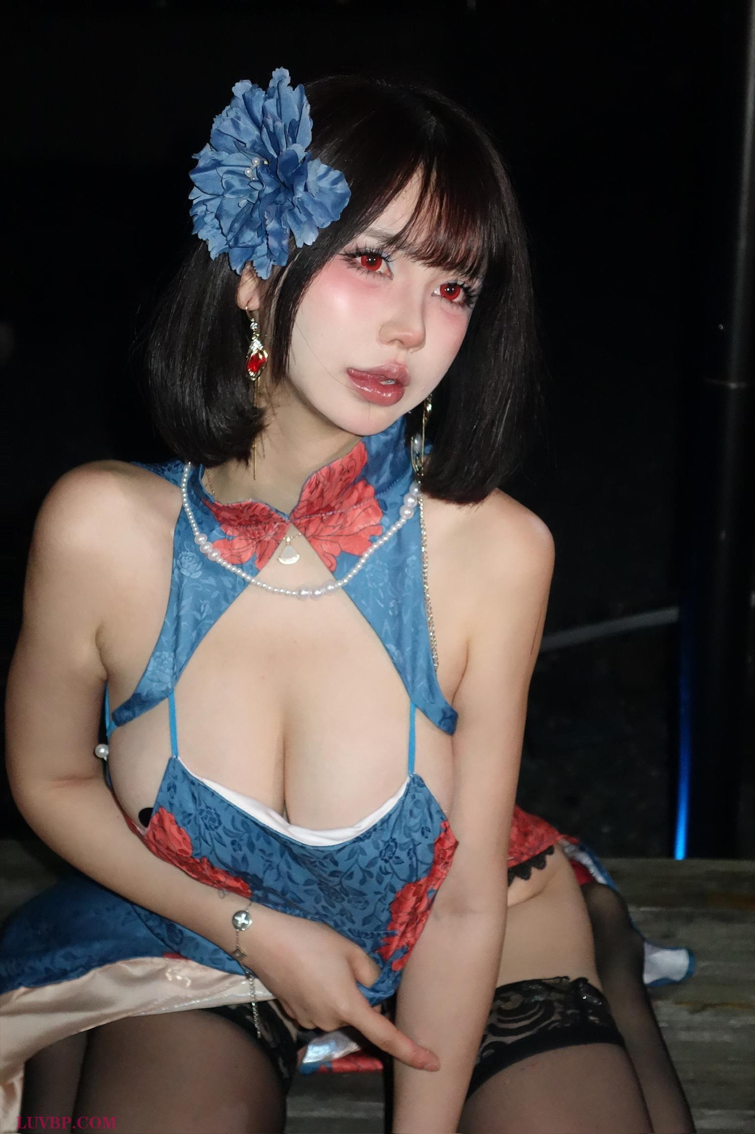 1 (29)