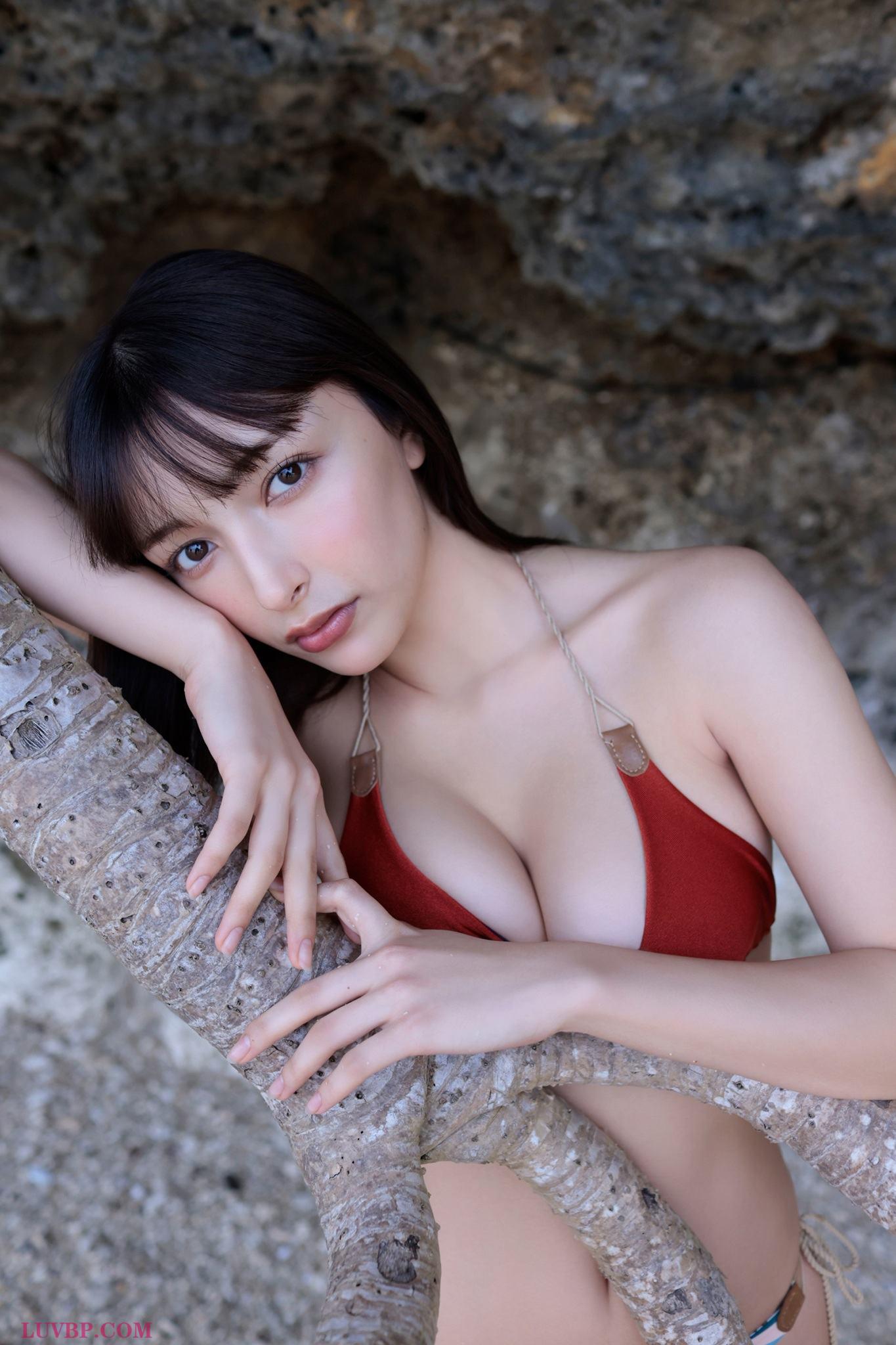 1 (18)