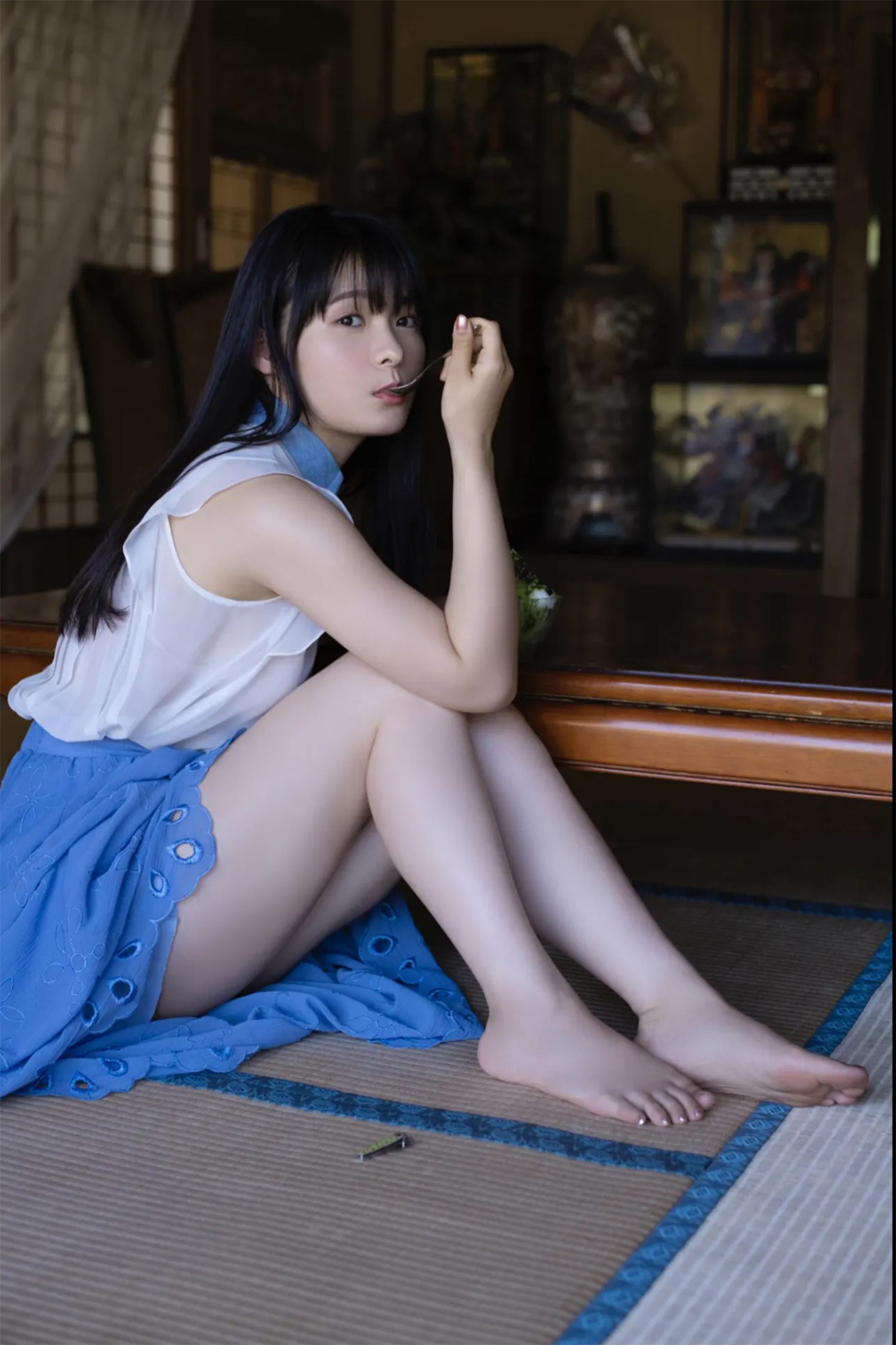 p (1)